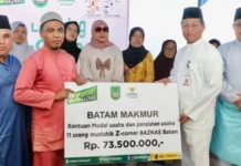 BAZNAS Batam Serahkan Bantuan 11 Mustahik Rp73,5 Juta