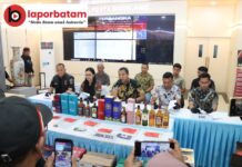 Polresta Barelang Sita Ribuan Botol Miras Diduga Tanpa Izin Edar, Pria 63 Tahun Jadi Tersangka
