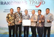 Hadiri Rakornas TPAKD 2025, Walikota Batam Komit Pemberdayaan Ekonomi Pelaku UMKM