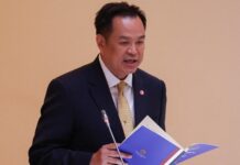 Ini Alasan PM Thailand Bubarkan Parlemennya