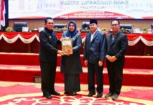 Gubernur Ansar Serahkan Rancangan Perubahan KUA-PPAS 2026, Pendapatan Kepri Diproyeksi Naik Rp24,07 Miliar