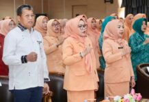 Seminar DWP Batam, Firmansyah Dorong Perempuan Perkuat Keluarga dan Dukung Pembangunan