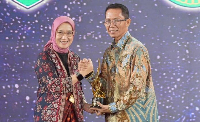kominfobatam4
