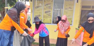 ASN Pemprov Kepri dan PWI Gotong Royong Bersihkan Pulau Penyengat, Dorong Wisata Berkelanjutan