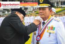 Ansar Ahmad Terima Penghargaan Kartika Pamong Praja Madya dari IPDN