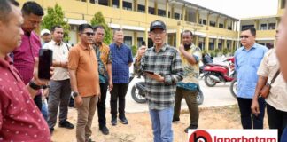 Amsakar Minta Minimal Lima Ruang Kelas Baru Dibangun di SDN 013 Sekupang